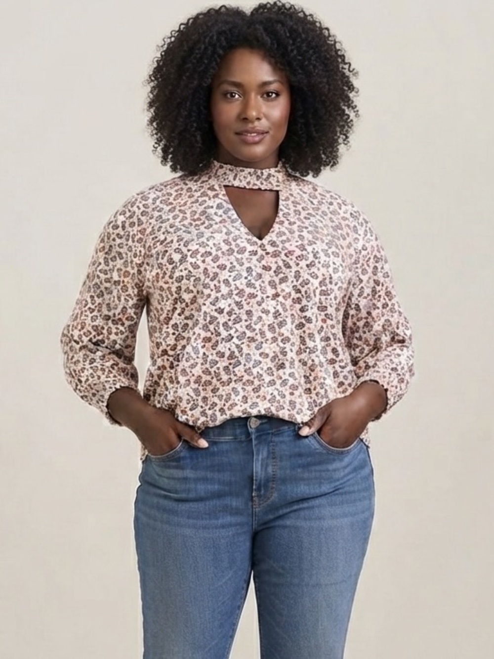 Torrid Textured Jersey Choker Neck Top w/Smocked Bottom (B 44” +,L 24”)